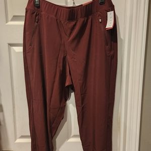 Womens joggers, Livi, NWT